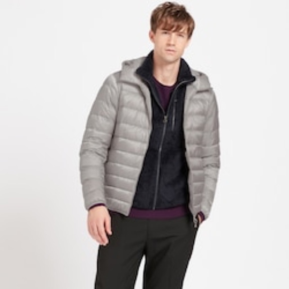 NWOT Uniqlo Men’s Packable Ultra Light Down Jacket